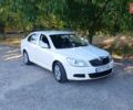 Белый Шкода Октавия, объемом двигателя 1.9 л и пробегом 300 тыс. км за 6000 $, фото 1 на Automoto.ua