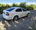 Білий Шкода Октавія, об'ємом двигуна 1.6 л та пробігом 186 тис. км за 6950 $, фото 3 на Automoto.ua