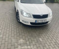 Белый Шкода Октавия, объемом двигателя 1.9 л и пробегом 299 тыс. км за 7000 $, фото 3 на Automoto.ua