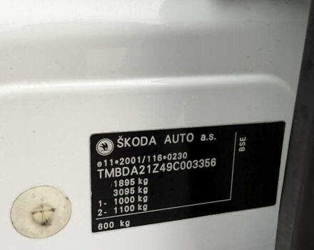 Белый Шкода Октавия, объемом двигателя 1.6 л и пробегом 231 тыс. км за 7150 $, фото 28 на Automoto.ua