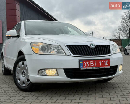 Белый Шкода Октавия, объемом двигателя 1.6 л и пробегом 231 тыс. км за 7150 $, фото 9 на Automoto.ua
