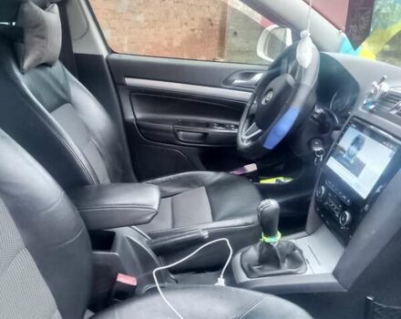 Белый Шкода Октавия, объемом двигателя 1.6 л и пробегом 280 тыс. км за 7600 $, фото 4 на Automoto.ua