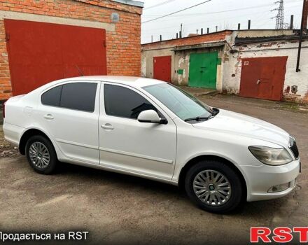 Белый Шкода Октавия, объемом двигателя 1.6 л и пробегом 257 тыс. км за 7000 $, фото 6 на Automoto.ua