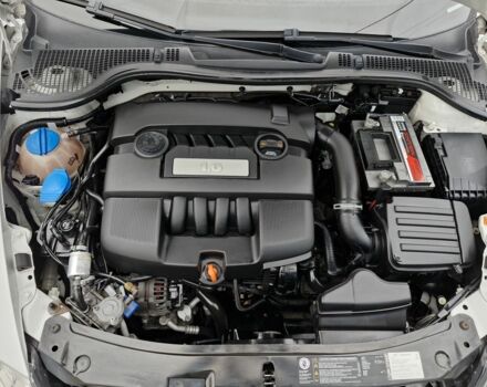 Білий Шкода Октавія, об'ємом двигуна 1.6 л та пробігом 200 тис. км за 8300 $, фото 19 на Automoto.ua