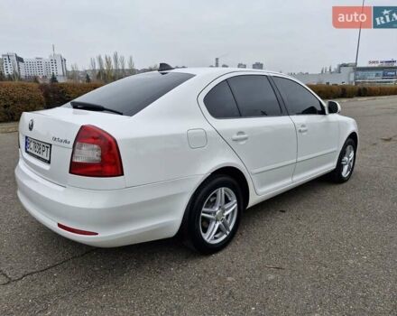 Білий Шкода Октавія, об'ємом двигуна 1.6 л та пробігом 200 тис. км за 8300 $, фото 20 на Automoto.ua