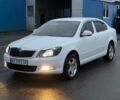 Білий Шкода Октавія, об'ємом двигуна 1.6 л та пробігом 251 тис. км за 5999 $, фото 1 на Automoto.ua