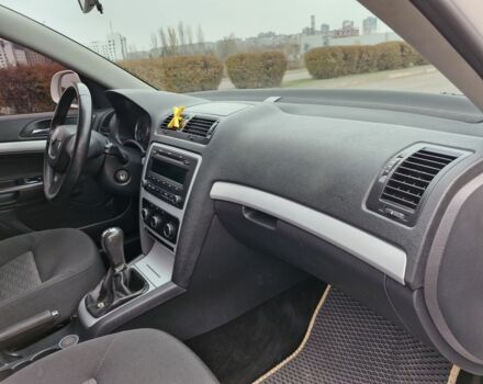 Білий Шкода Октавія, об'ємом двигуна 1.6 л та пробігом 200 тис. км за 8300 $, фото 8 на Automoto.ua