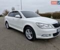 Білий Шкода Октавія, об'ємом двигуна 1.6 л та пробігом 200 тис. км за 8300 $, фото 2 на Automoto.ua