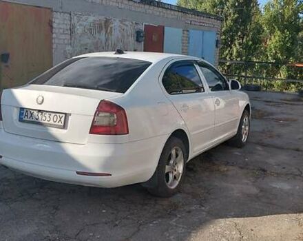 Белый Шкода Октавия, объемом двигателя 1.6 л и пробегом 250 тыс. км за 6500 $, фото 3 на Automoto.ua