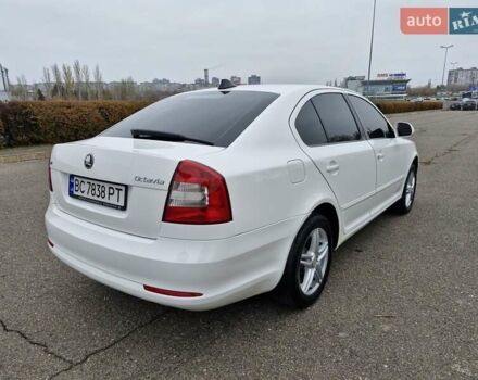 Білий Шкода Октавія, об'ємом двигуна 1.6 л та пробігом 200 тис. км за 8300 $, фото 19 на Automoto.ua
