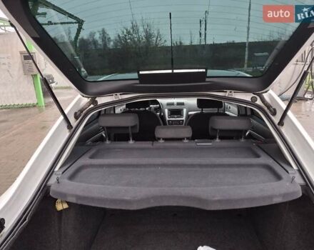 Белый Шкода Октавия, объемом двигателя 1.6 л и пробегом 240 тыс. км за 8100 $, фото 24 на Automoto.ua