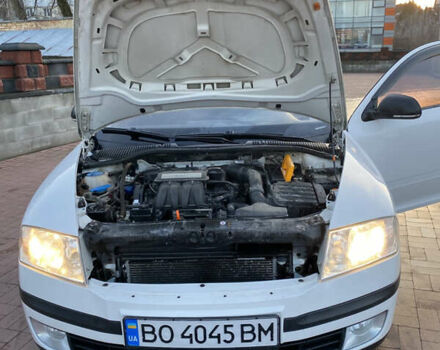 Білий Шкода Октавія, об'ємом двигуна 1.6 л та пробігом 330 тис. км за 6688 $, фото 16 на Automoto.ua