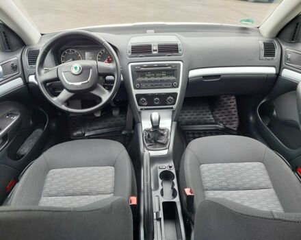 Белый Шкода Октавия, объемом двигателя 1.4 л и пробегом 187 тыс. км за 8000 $, фото 12 на Automoto.ua