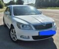 Белый Шкода Октавия, объемом двигателя 1.8 л и пробегом 180 тыс. км за 7600 $, фото 1 на Automoto.ua