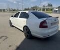 Белый Шкода Октавия, объемом двигателя 1.8 л и пробегом 216 тыс. км за 8400 $, фото 3 на Automoto.ua