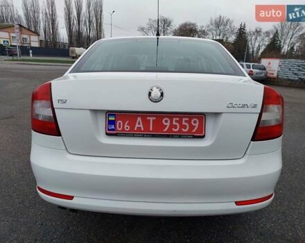 Белый Шкода Октавия, объемом двигателя 1.4 л и пробегом 187 тыс. км за 7800 $, фото 8 на Automoto.ua