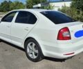 Белый Шкода Октавия, объемом двигателя 1.8 л и пробегом 180 тыс. км за 7600 $, фото 3 на Automoto.ua