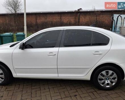 Белый Шкода Октавия, объемом двигателя 1.6 л и пробегом 240 тыс. км за 8100 $, фото 9 на Automoto.ua