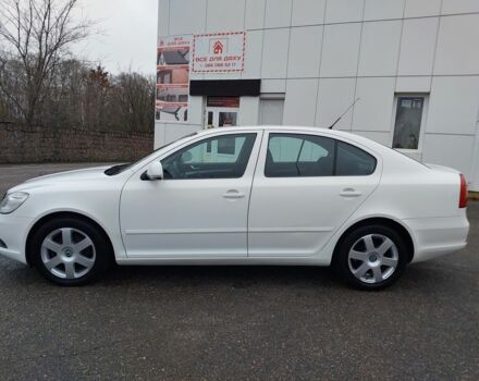 Белый Шкода Октавия, объемом двигателя 1.4 л и пробегом 187 тыс. км за 8000 $, фото 2 на Automoto.ua