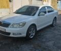 Белый Шкода Октавия, объемом двигателя 1.6 л и пробегом 250 тыс. км за 6500 $, фото 1 на Automoto.ua