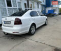 Белый Шкода Октавия, объемом двигателя 1.9 л и пробегом 259 тыс. км за 6800 $, фото 4 на Automoto.ua