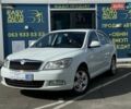 Білий Шкода Октавія, об'ємом двигуна 1.2 л та пробігом 240 тис. км за 5590 $, фото 1 на Automoto.ua