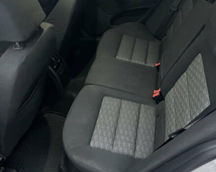 Белый Шкода Октавия, объемом двигателя 1.6 л и пробегом 286 тыс. км за 7500 $, фото 13 на Automoto.ua