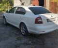 Белый Шкода Октавия, объемом двигателя 1.6 л и пробегом 250 тыс. км за 6500 $, фото 2 на Automoto.ua
