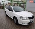 Белый Шкода Октавия, объемом двигателя 1.6 л и пробегом 240 тыс. км за 8100 $, фото 1 на Automoto.ua
