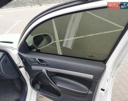 Белый Шкода Октавия, объемом двигателя 1.6 л и пробегом 327 тыс. км за 7100 $, фото 22 на Automoto.ua