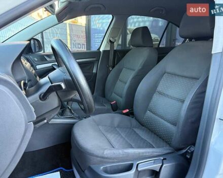 Белый Шкода Октавия, объемом двигателя 1.9 л и пробегом 299 тыс. км за 7300 $, фото 9 на Automoto.ua