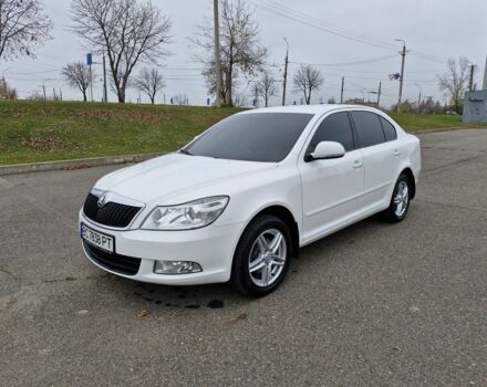 Білий Шкода Октавія, об'ємом двигуна 1.6 л та пробігом 200 тис. км за 8300 $, фото 7 на Automoto.ua