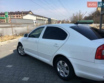 Шкода Октавия 2010 в Перечине на Automoto.ua Белый Шкода Октавия, объемом двигателя 1.9 л и пробегом 250 тыс. км за 8500 $, фото 3 на Automoto.ua