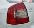 Білий Шкода Октавія, об'ємом двигуна 1.6 л та пробігом 200 тис. км за 8300 $, фото 9 на Automoto.ua