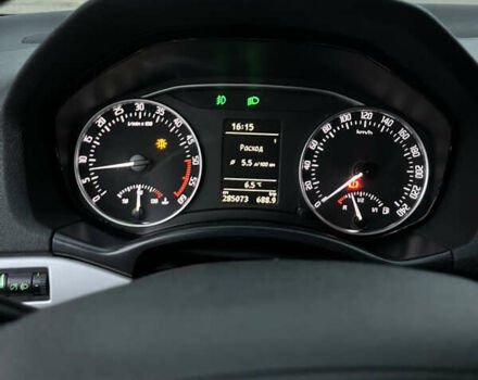 Белый Шкода Октавия, объемом двигателя 1.6 л и пробегом 286 тыс. км за 7500 $, фото 16 на Automoto.ua