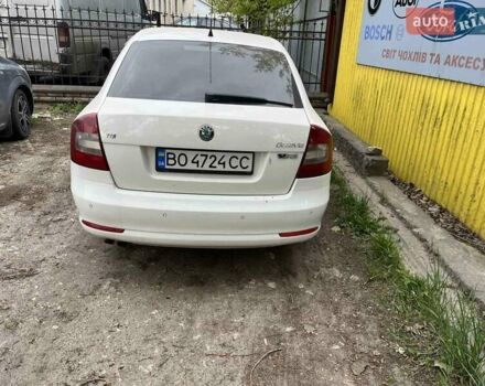 Белый Шкода Октавия, объемом двигателя 1.97 л и пробегом 240 тыс. км за 8700 $, фото 7 на Automoto.ua