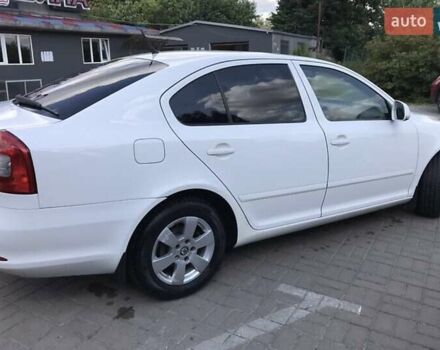 Белый Шкода Октавия, объемом двигателя 1.9 л и пробегом 220 тыс. км за 7300 $, фото 3 на Automoto.ua