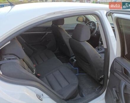 Белый Шкода Октавия, объемом двигателя 1.9 л и пробегом 286 тыс. км за 6300 $, фото 7 на Automoto.ua