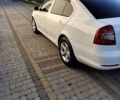 Шкода Октавия 2010 в Тернополе на Automoto.ua Белый Шкода Октавия, объемом двигателя 1.9 л и пробегом 347 тыс. км за 7500 $, фото 8 на Automoto.ua