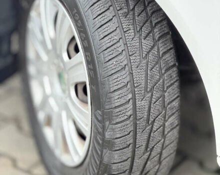 Белый Шкода Октавия, объемом двигателя 1.6 л и пробегом 239 тыс. км за 7999 $, фото 12 на Automoto.ua