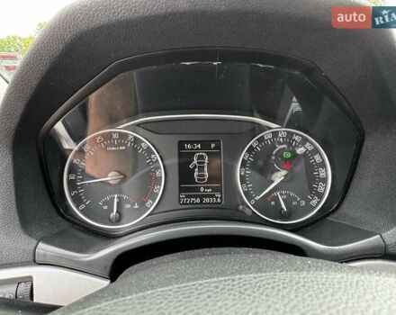 Шкода Октавия 2011 в Самборе на Automoto.ua Белый Шкода Октавия, объемом двигателя 1.97 л и пробегом 272 тыс. км за 10400 $, фото 13 на Automoto.ua