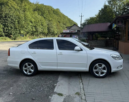 Білий Шкода Октавія, об'ємом двигуна 1.6 л та пробігом 238 тис. км за 7950 $, фото 24 на Automoto.ua