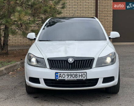 Білий Шкода Октавія, об'ємом двигуна 1.6 л та пробігом 270 тис. км за 6800 $, фото 4 на Automoto.ua