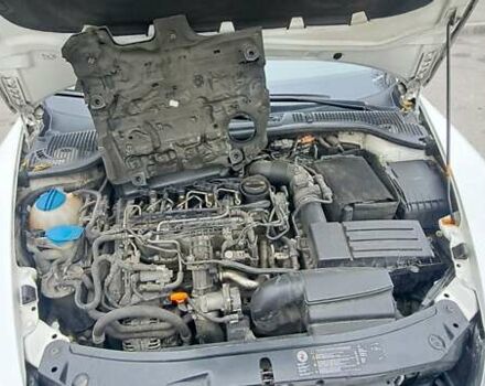 Белый Шкода Октавия, объемом двигателя 1.6 л и пробегом 240 тыс. км за 7600 $, фото 12 на Automoto.ua