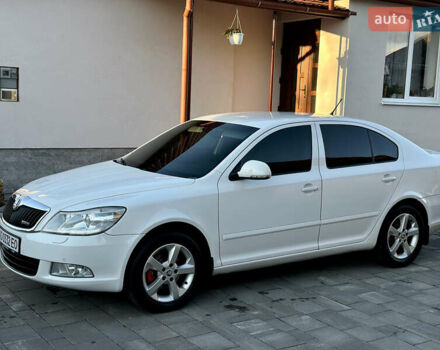 Белый Шкода Октавия, объемом двигателя 1.39 л и пробегом 275 тыс. км за 8200 $, фото 25 на Automoto.ua