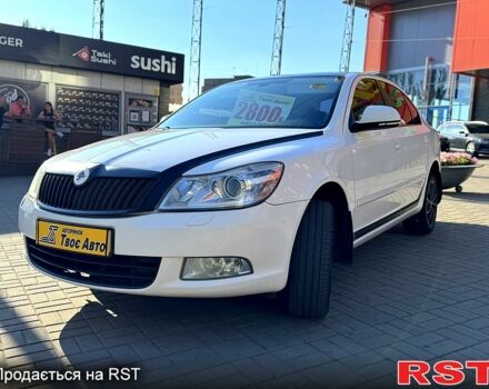 Білий Шкода Октавія, об'ємом двигуна 1.8 л та пробігом 230 тис. км за 9500 $, фото 1 на Automoto.ua