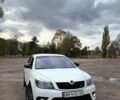 Шкода Октавия 2011 в Коростене на Automoto.ua Белый Шкода Октавия, объемом двигателя 1.98 л и пробегом 238 тыс. км за 9000 $, фото 3 на Automoto.ua