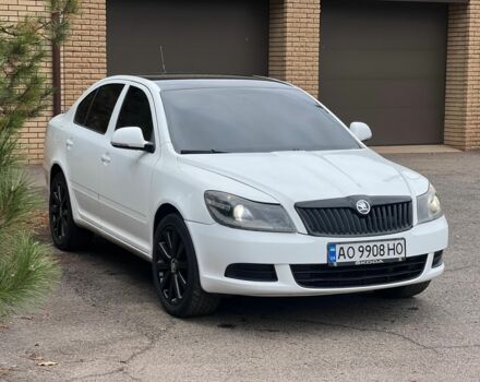 Белый Шкода Октавия, объемом двигателя 1.6 л и пробегом 212 тыс. км за 6800 $, фото 5 на Automoto.ua
