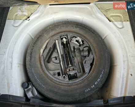 Білий Шкода Октавія, об'ємом двигуна 1.6 л та пробігом 250 тис. км за 6400 $, фото 13 на Automoto.ua