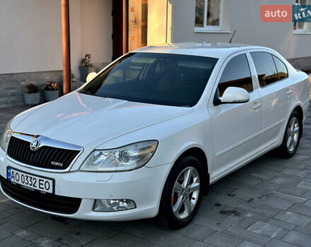 Белый Шкода Октавия, объемом двигателя 1.39 л и пробегом 275 тыс. км за 8200 $, фото 21 на Automoto.ua